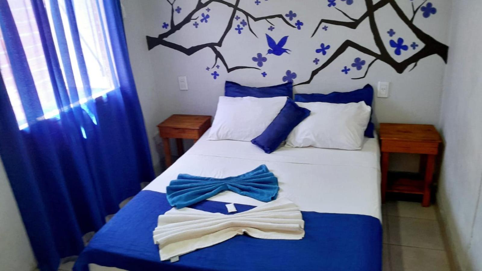 Hostel Damaris Puerto Iguazu Ruang foto